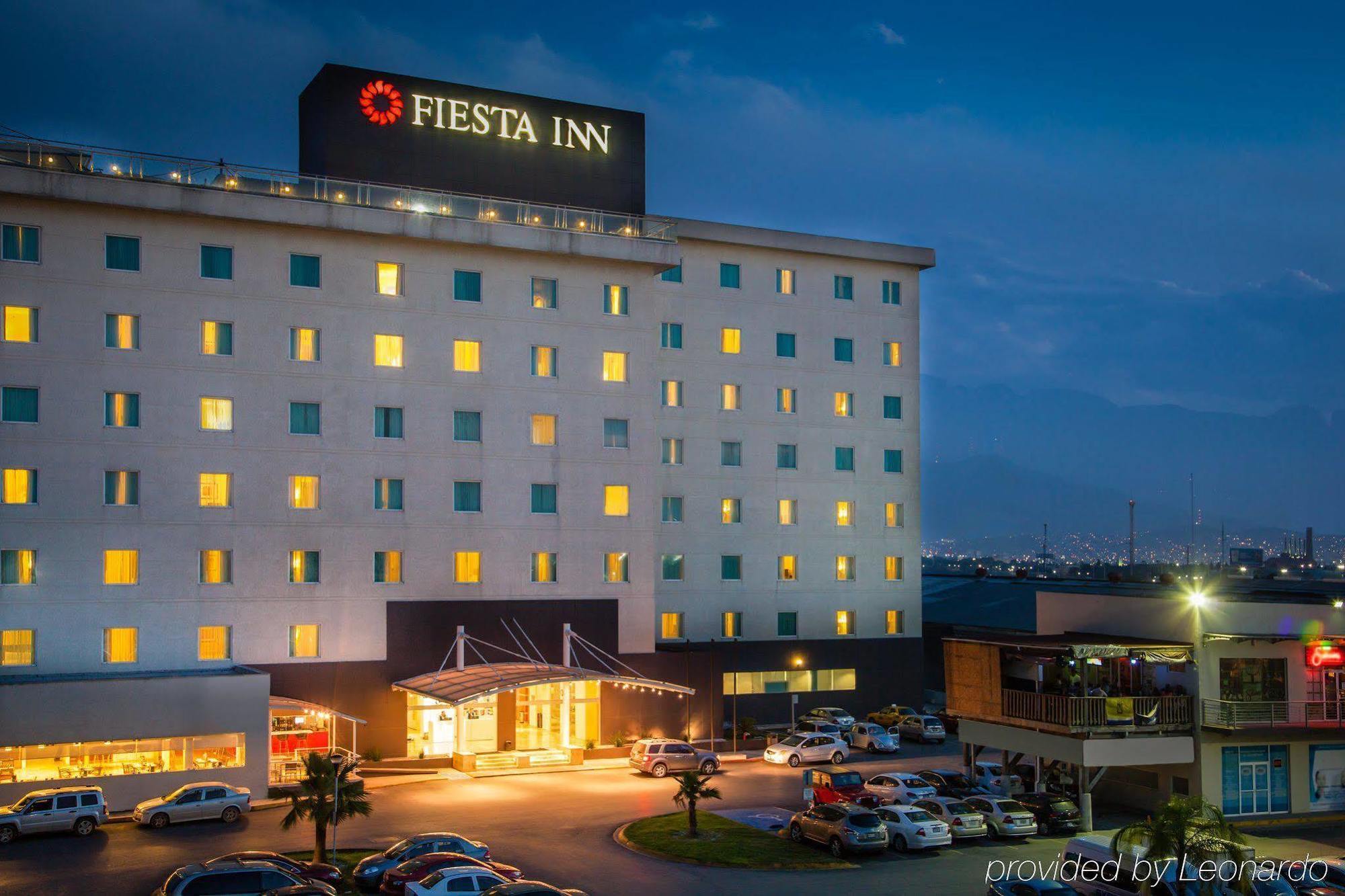 Fiesta Inn Monterrey Fundidora Exterior photo